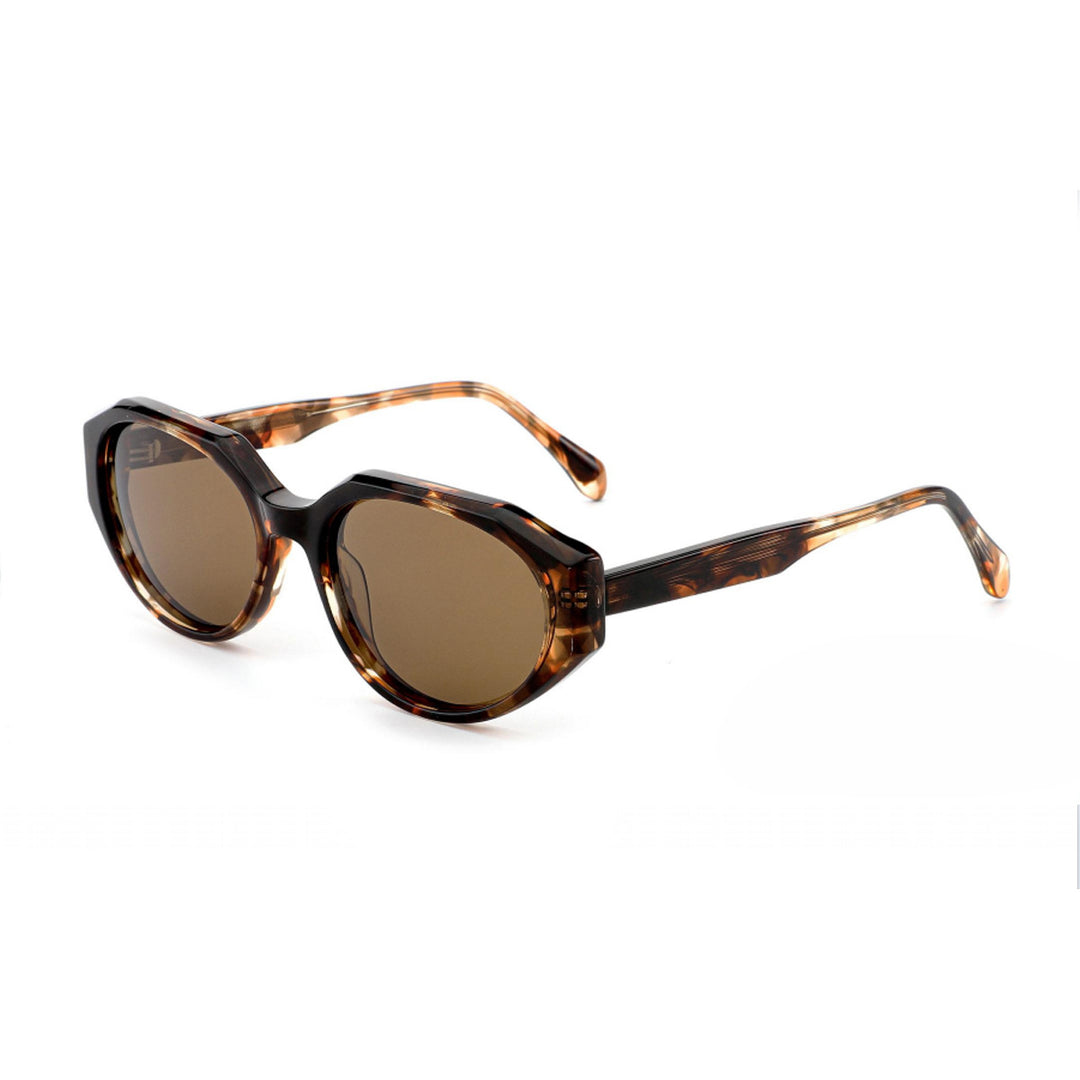 Dame solbrille i moderne, transparente design med høyteknologiske linser Skanto