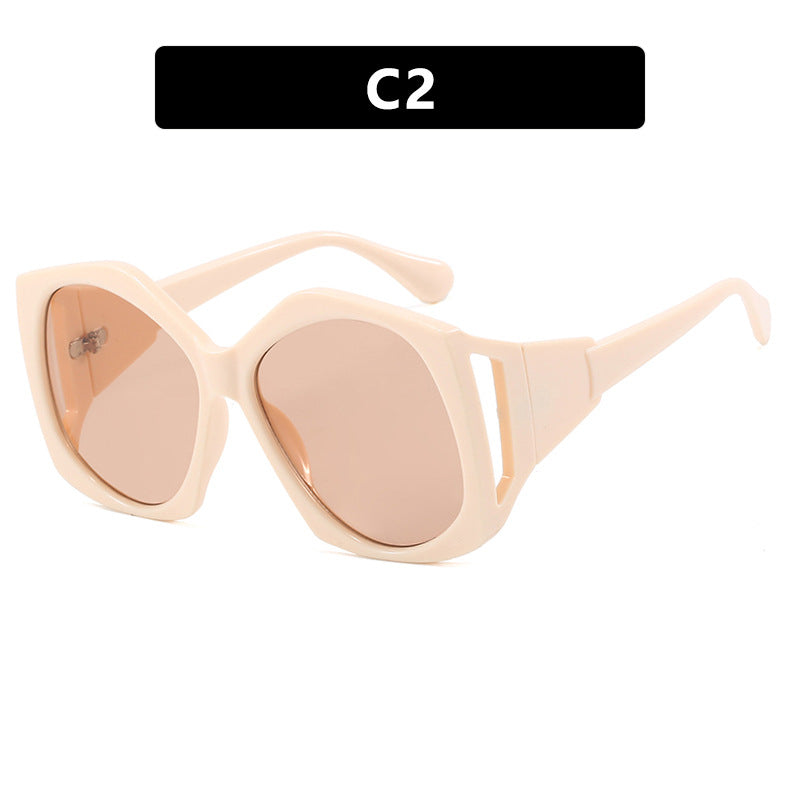 Dame oversized solbrille med futuristisk design Skanto