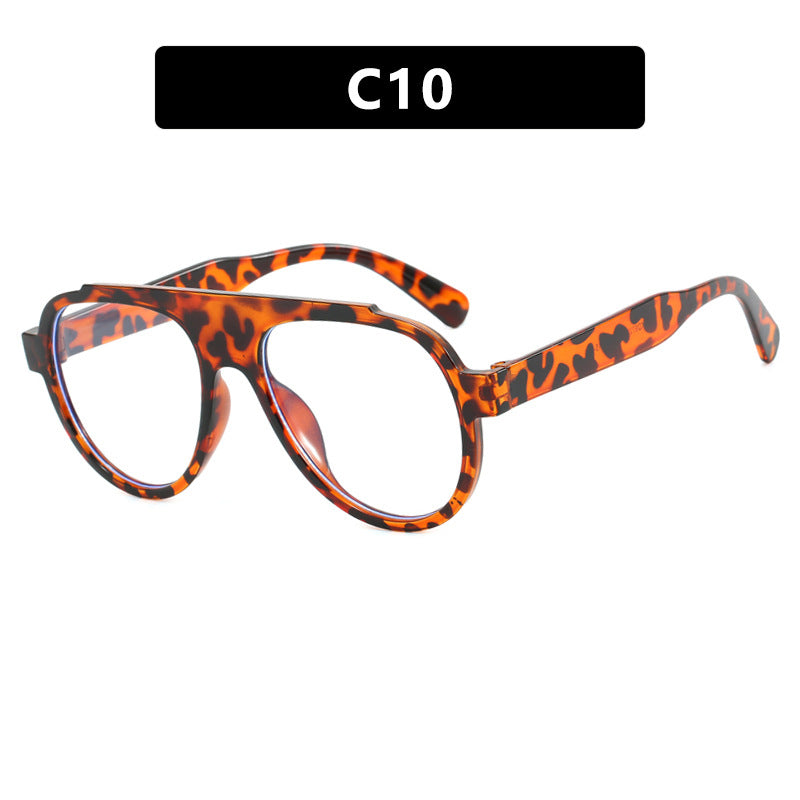 Dame Vintage-stil solbriller med elegant plastikkarm i leopardmønster Skanto