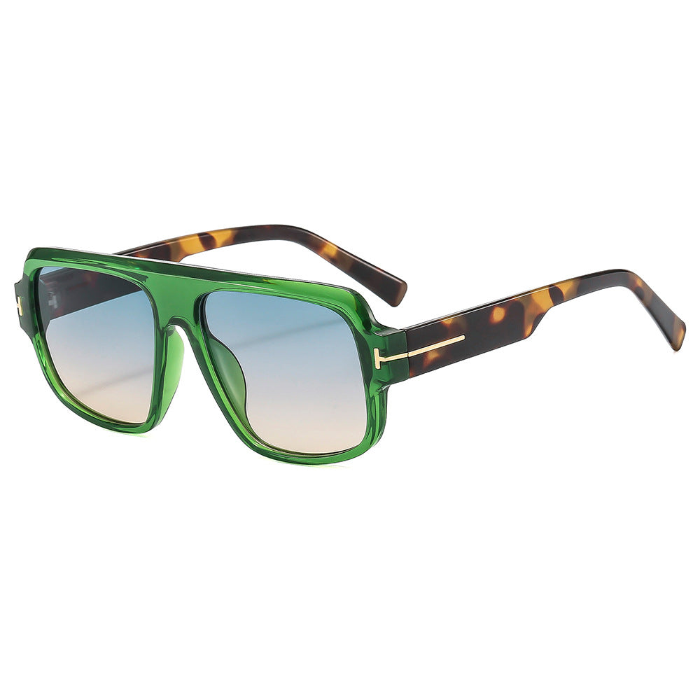 Dame trendy firkantet solbrille Skanto