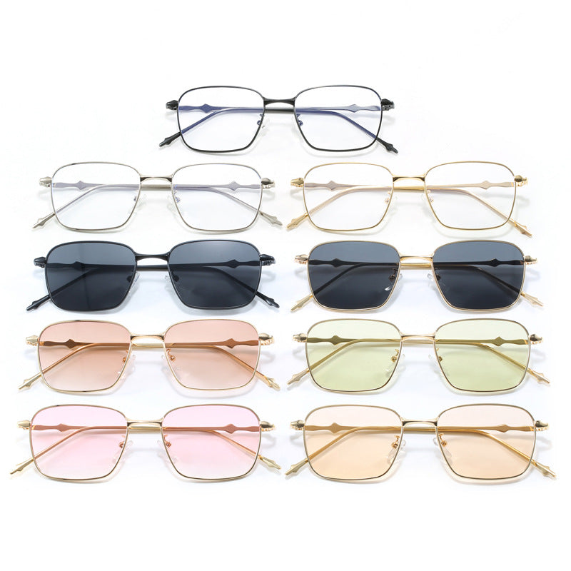 Dame elegant firkantet solbrille med høykvalitets metallramme Skanto