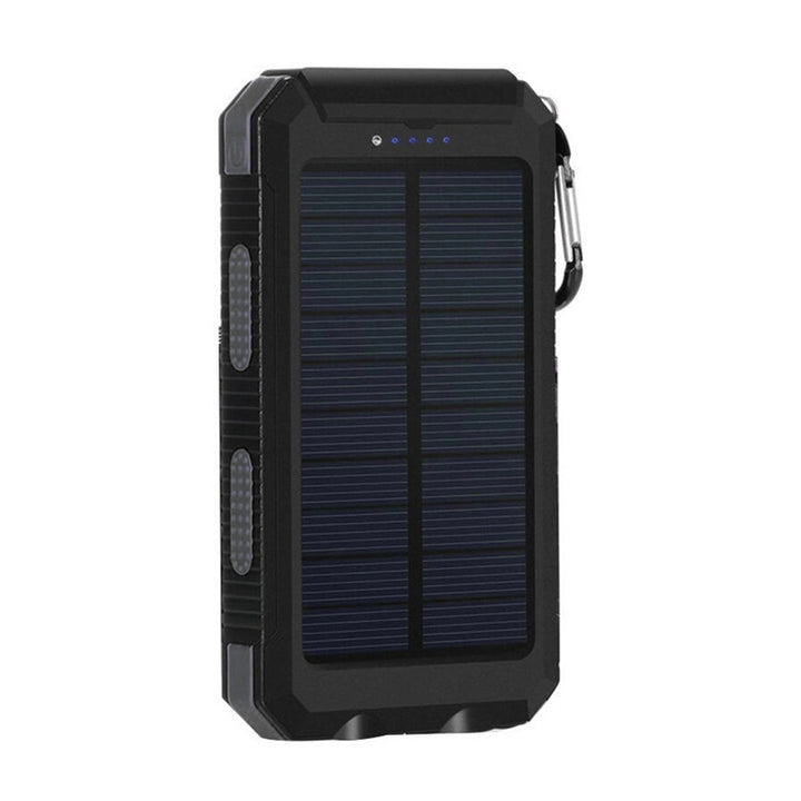 Solcelledrevet powerbank med støtsikkert design og integrert karabinkrok Skanto