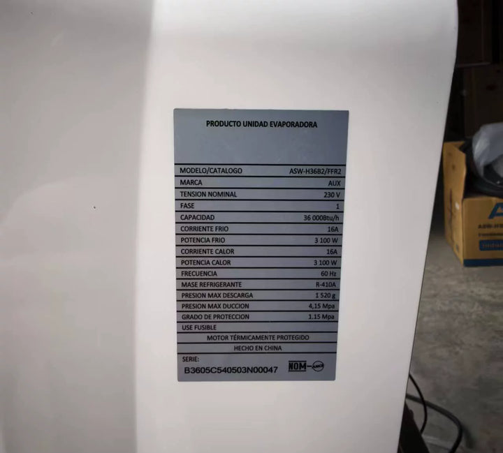 Unisex en størrelse ductless Mini-Split-varmepumpen veggmonterte enhet med DC-inverter og ultra-stille drift Skanto