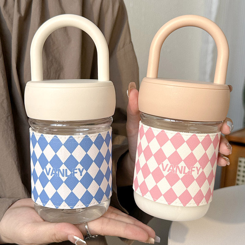 Damen Hochwertige Glas Trinkflasche mit ergonomisk håndtak Skanto