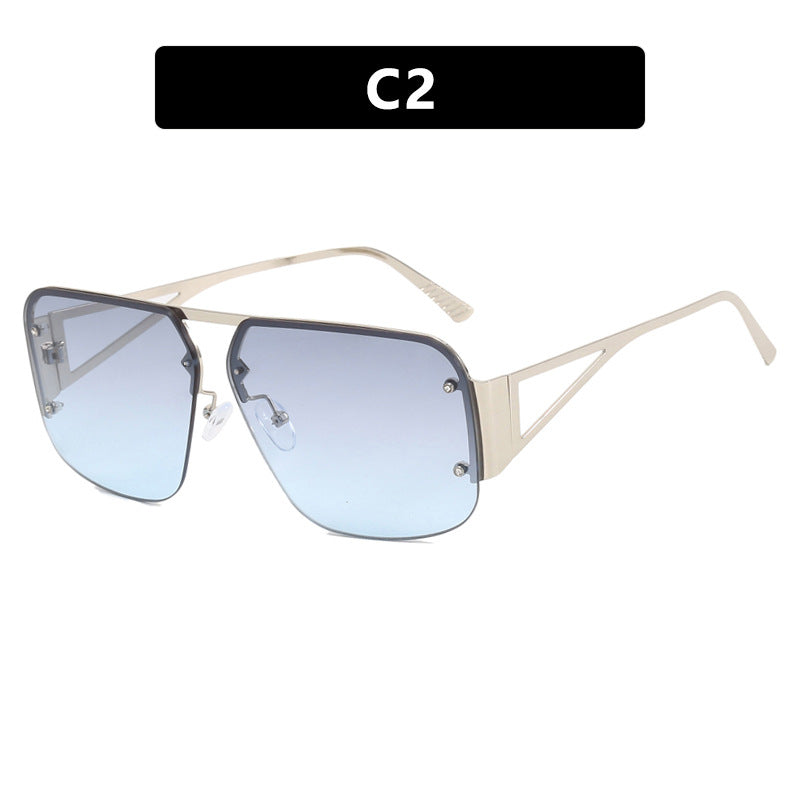 Dame oversized geometrisk solbrille med glatte linjer og beskyttende UV-filter Skanto