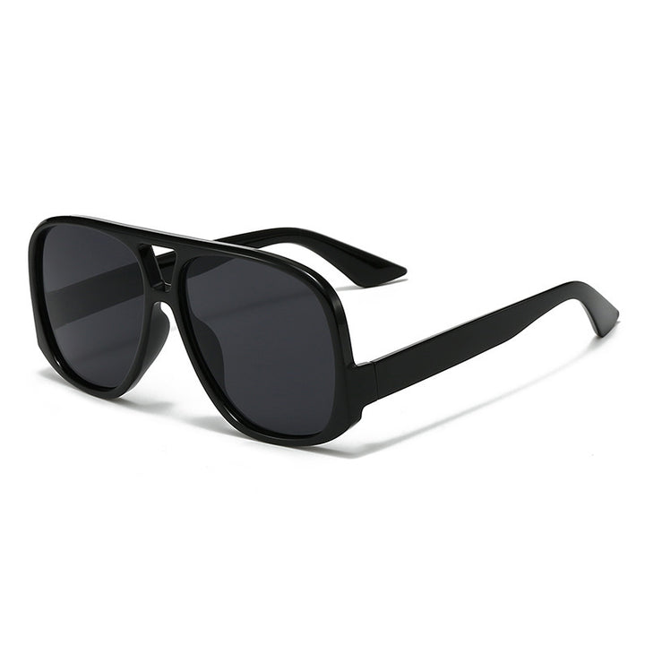 Dame trendy oversized solbriller i moderne skilpaddemønster Skanto