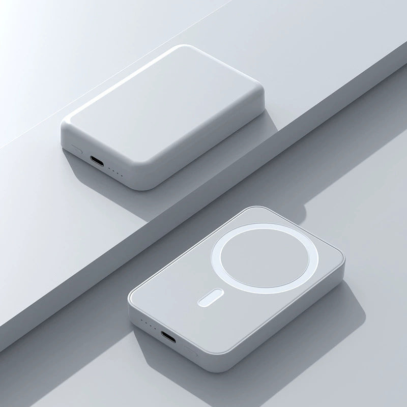 Høyytelses powerbank med trådløs ladefunksjon og digitalt display Skanto