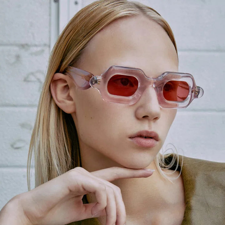 Dame formet solbrille Skanto