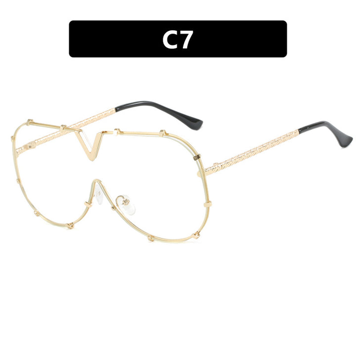 Dame oversized vernebrille i futuristisk design Skanto