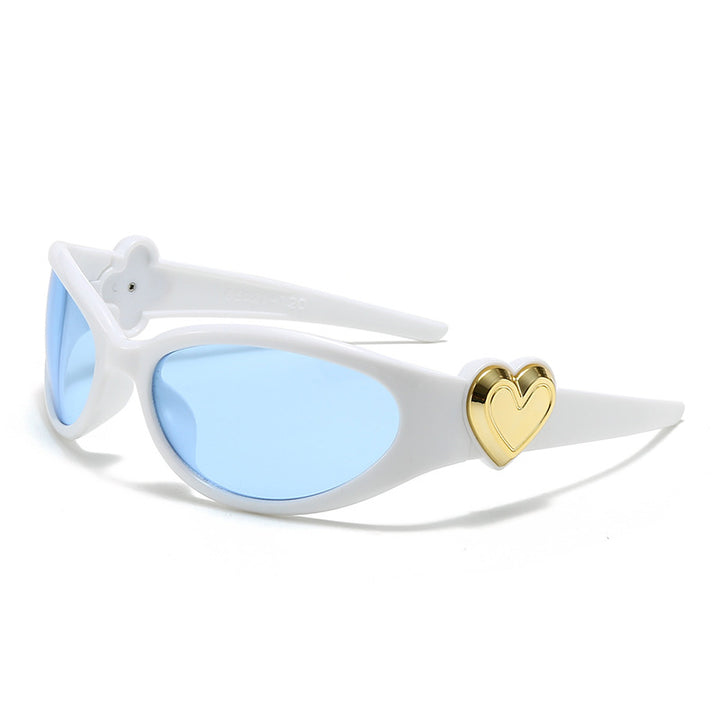 Dame moteriktig solbrille i stilfullt hjerte-design Skanto