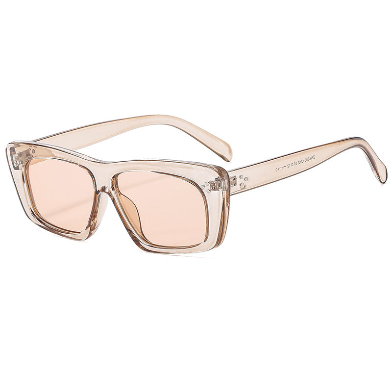 Dame kvadratisk solbrille med moderne design og polariserende linser Skanto