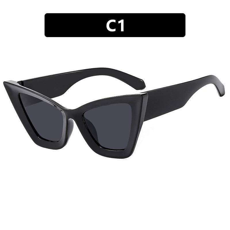Dame trendy Cat-Eye solbriller med robust design og UV-beskyttelse Skanto