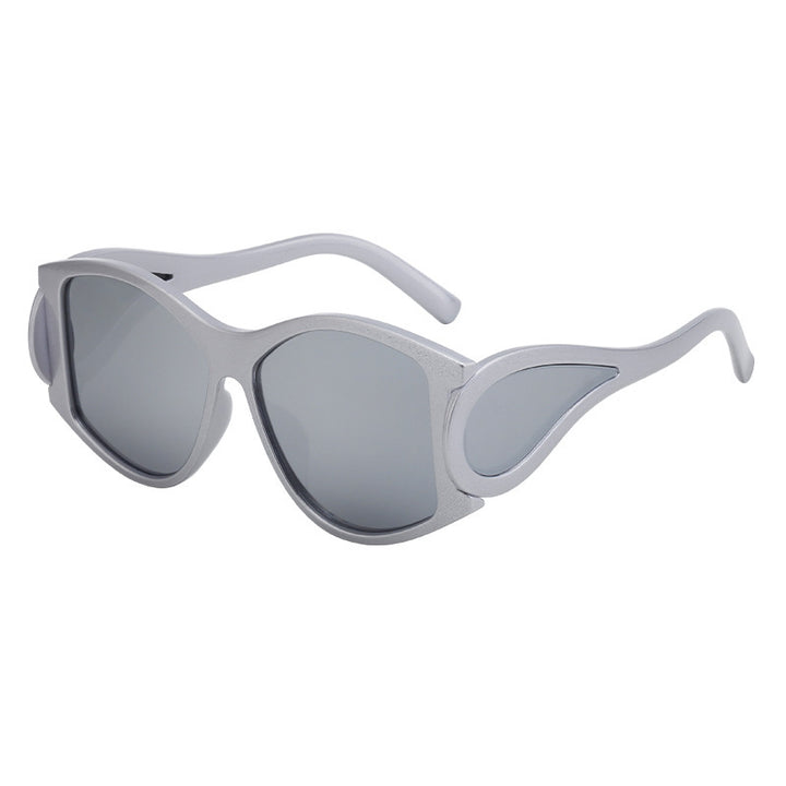 Dame moderne Cat-Eye solbriller med unikt ramme og UV-beskyttelse Skanto