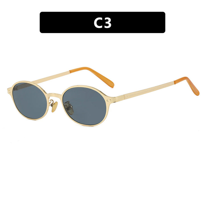 Dame rund brille med filigran metallramme og behagelige nesepads Skanto