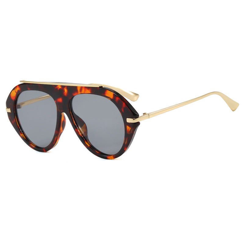 Dame solbrille i elegant heksagon-design Skanto