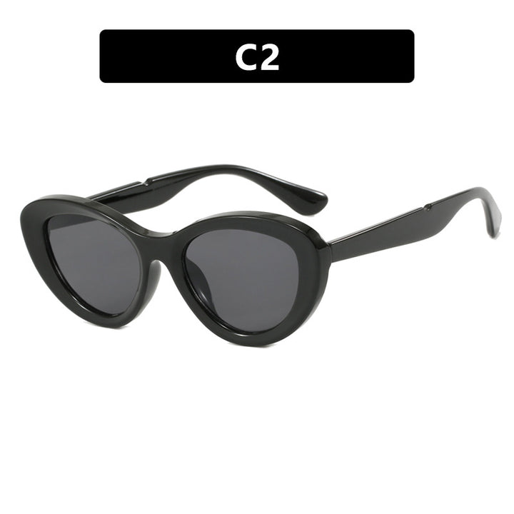Dame Cat-Eye solbriller med stilfull plastramme og polariserte glass Skanto