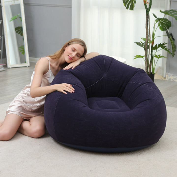 Kvinne oppblåsbar komfortsofa med ergonomisk ryggstøtte Skanto