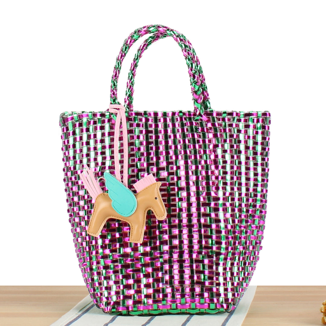 Lekker kurvesele med unikt vedheng Skanto