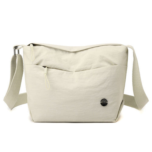 praktisk crossbody-veske med stilfull design Skanto