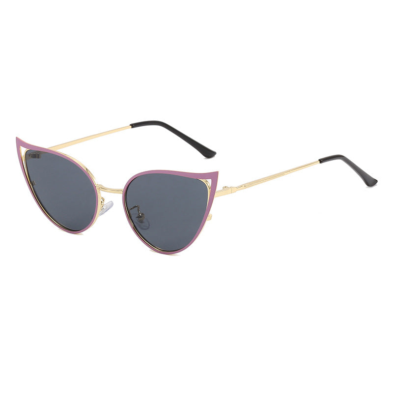 Dame cat-eye solbriller med elegant metallramme og UV-beskyttelse Skanto