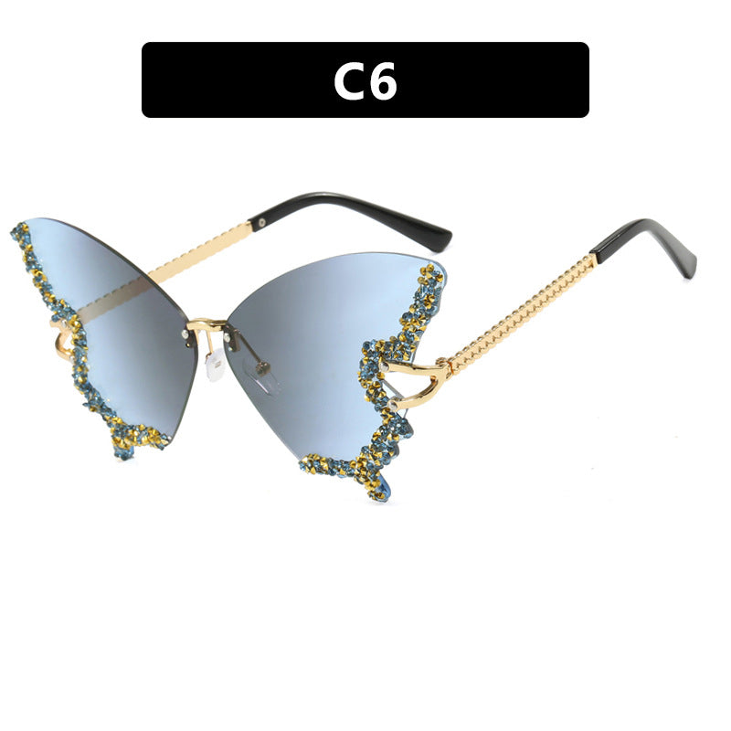 Dame stor Cat-Eye solbriller med glitrende strassdekorasjon og elegant ramme Skanto
