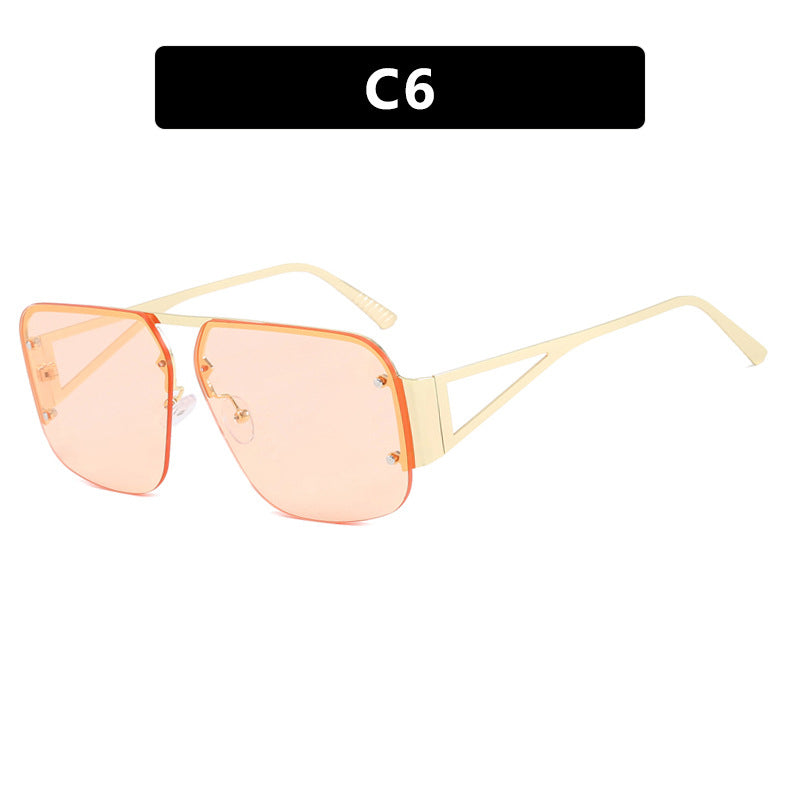 Damer optisk brille med elegant, geometrisk design og høykvalitets metallramme Skanto