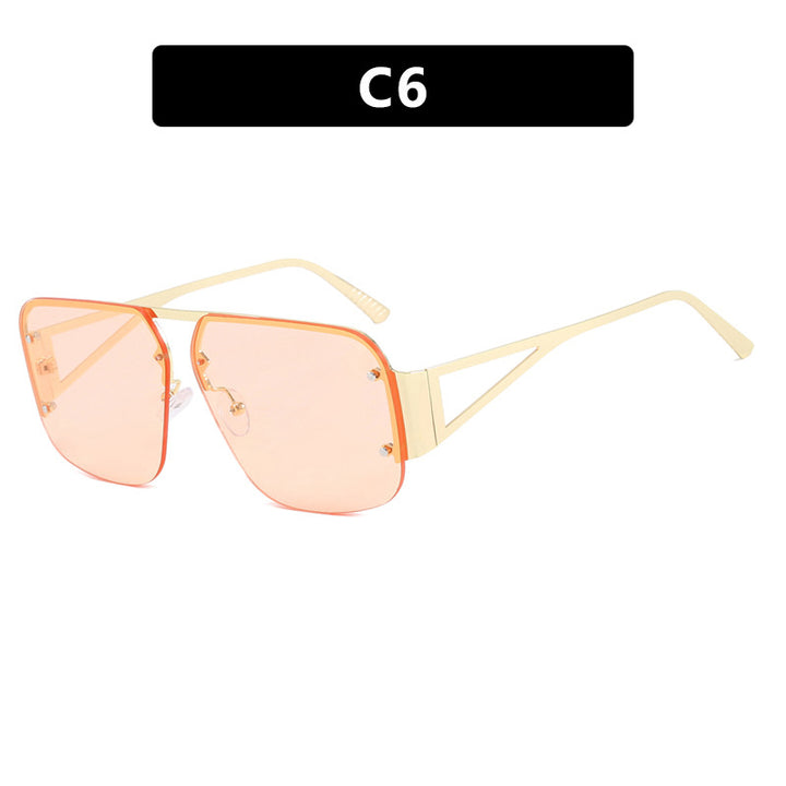 Damer optisk brille med elegant, geometrisk design og høykvalitets metallramme Skanto