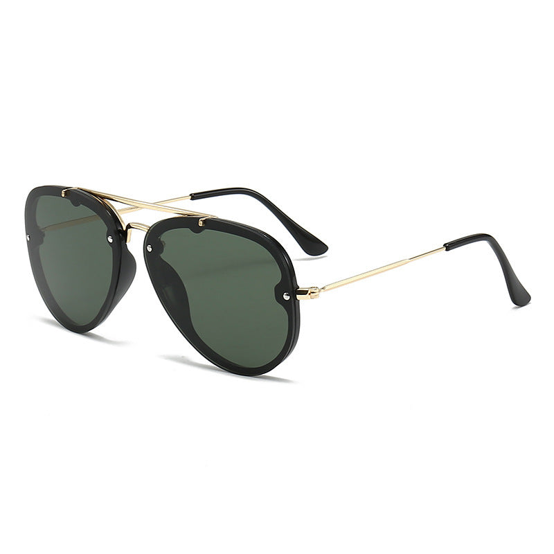Dame ekstravagant solbrille med stilfull ramme og UV-beskyttelse Skanto