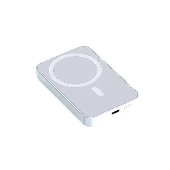 MagSafe Powerbank med multifunksjonell ladealternativ og kompakt design Skanto