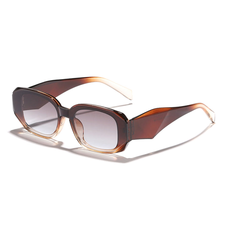 Dames moteriktig solbrille i kantet design med UV-beskyttelse Skanto