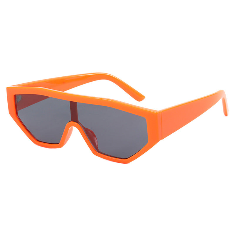 Dame moteriktig solbrille i dyrepels-look Skanto