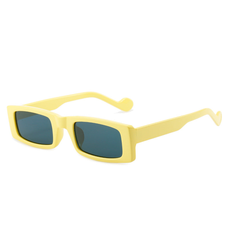 Dame trendy firkantet solbrille Skanto