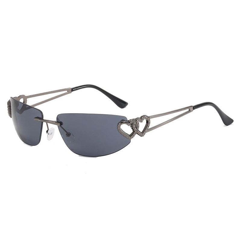 Dame Cat-Eye solbriller med unikt hjerte-design og beskyttende UV-filter Skanto