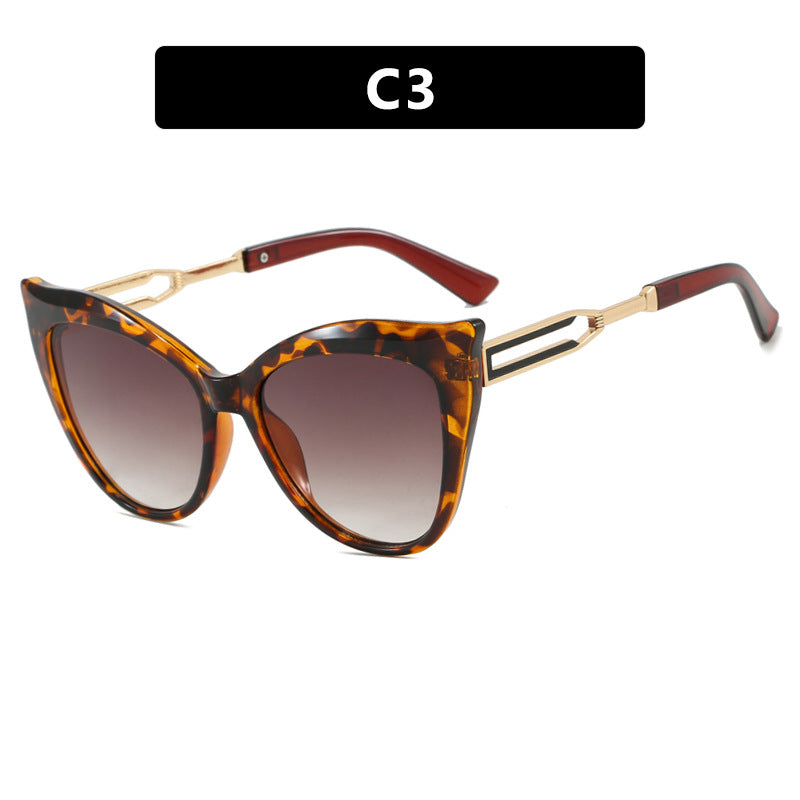 Dame cat-eye briller med elegant metallramme Skanto