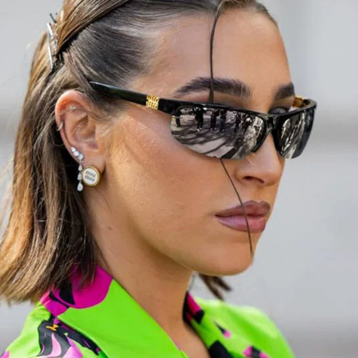 Dame fashion solbriller med polarisert glass og stilfull ramme Skanto