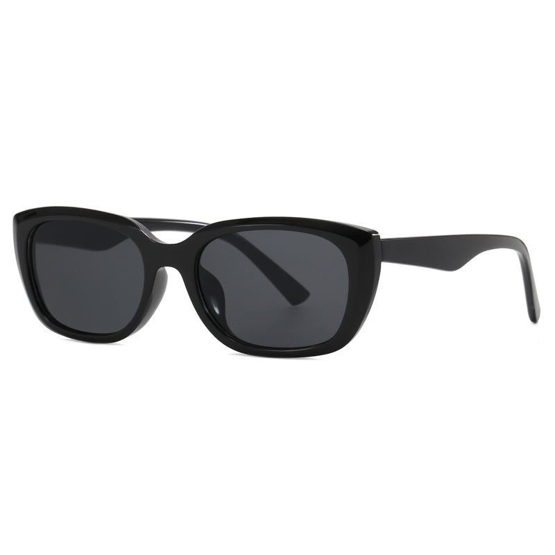 Dame trendy cat-eye solbriller i minimalistisk design skanto