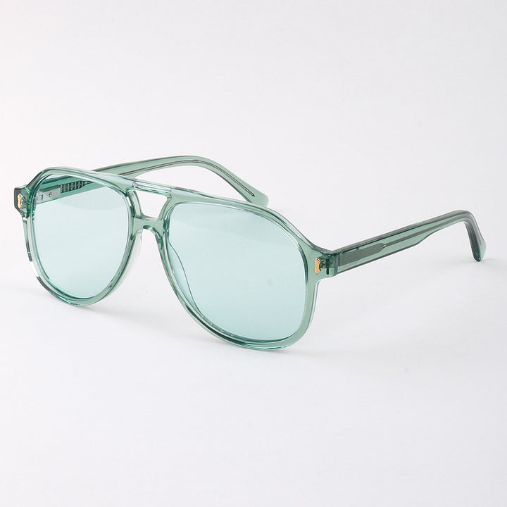 Dame moderne solbrille med innovativ ramme Skanto