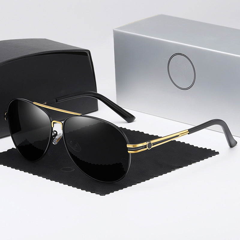 Dame elegant solbrille med smal ramme og UV-beskyttelse Skanto
