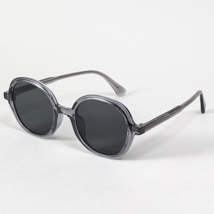 Dame moteriktig solbrille med robust og stilige rammer Skanto