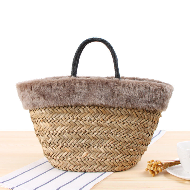 Basket Bag with Fur Trim and Decorative Bow Detail Skanto