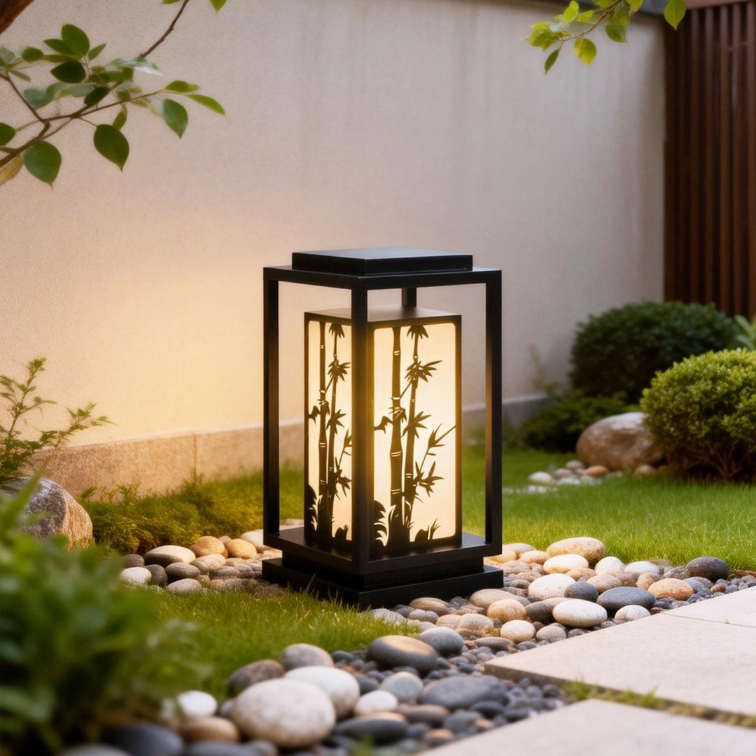 Japansk-inspirert LED utendørs lanterne med tre ramme Skanto