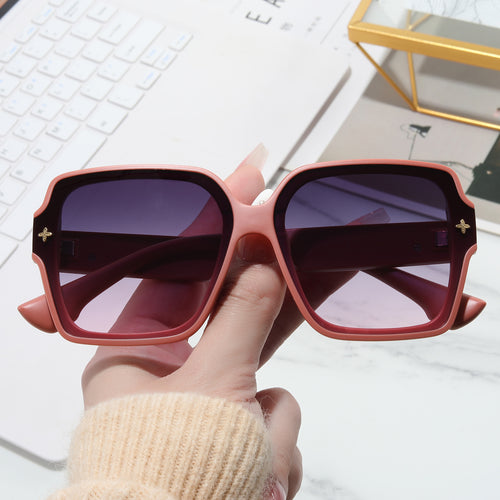 Dame firkantet oversized solbrille med moderne design Skanto