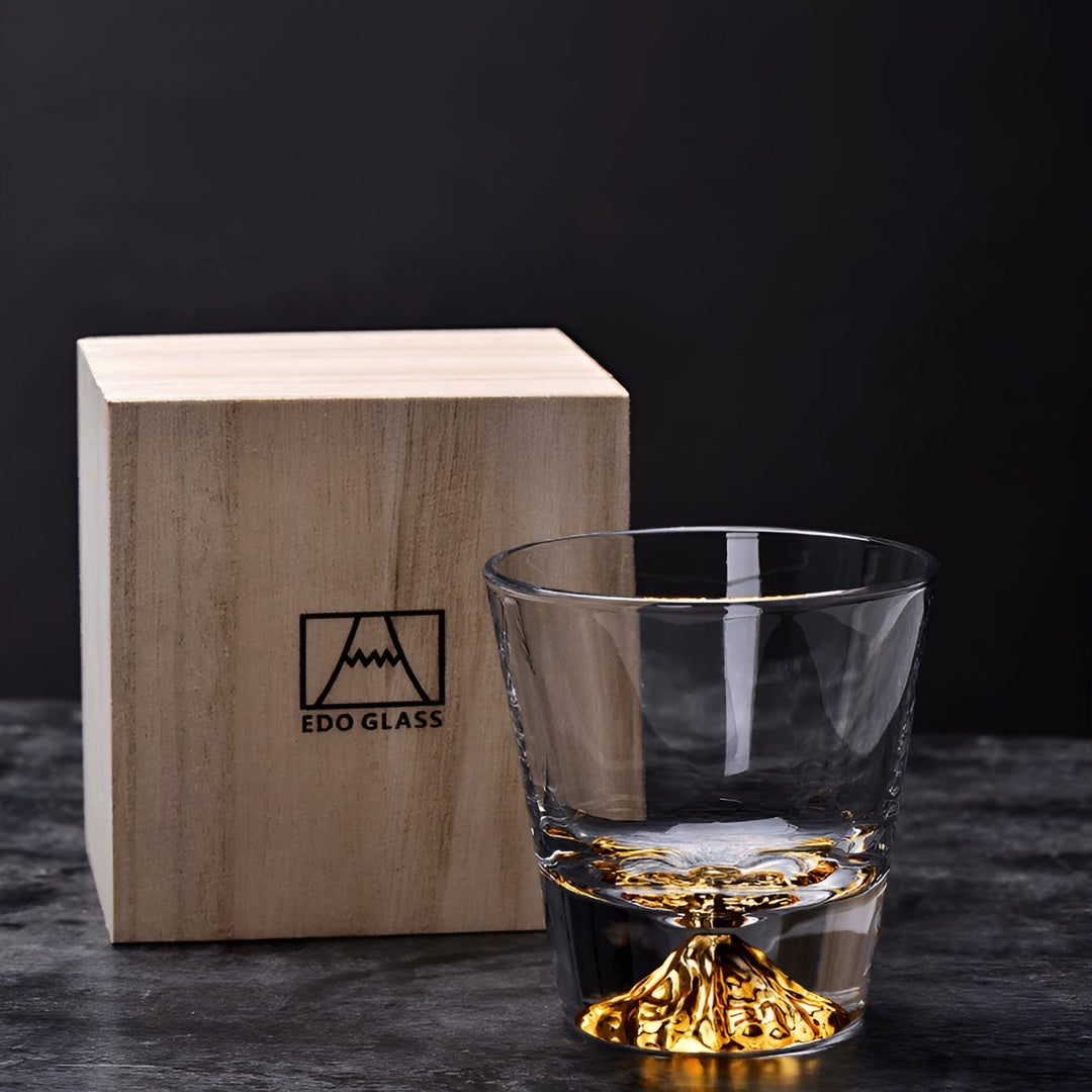Whiskyglass med Fuji-motiv – et elegant sett for kjennere