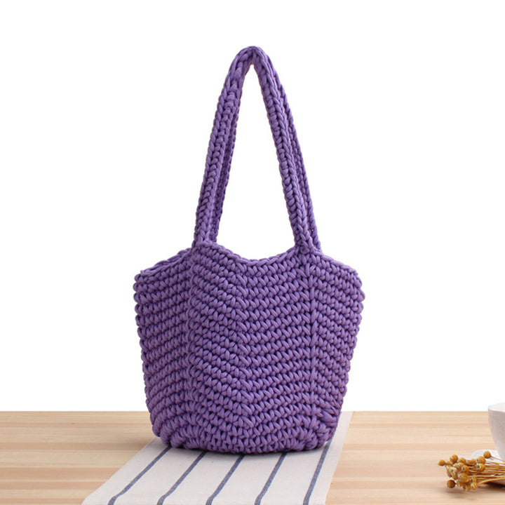 Handmade macrame handbag with textured design Skanto