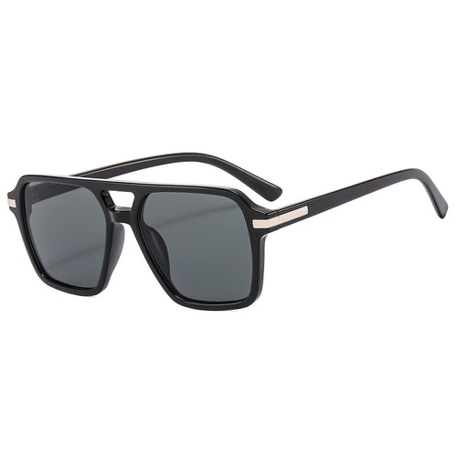 Dame(modern) firkantet solbrille med elegant metallwrap Skanto