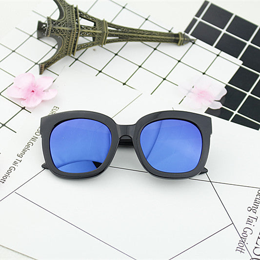 Dame Oversized-solbriller med moderne design og UV-beskyttelse Skanto