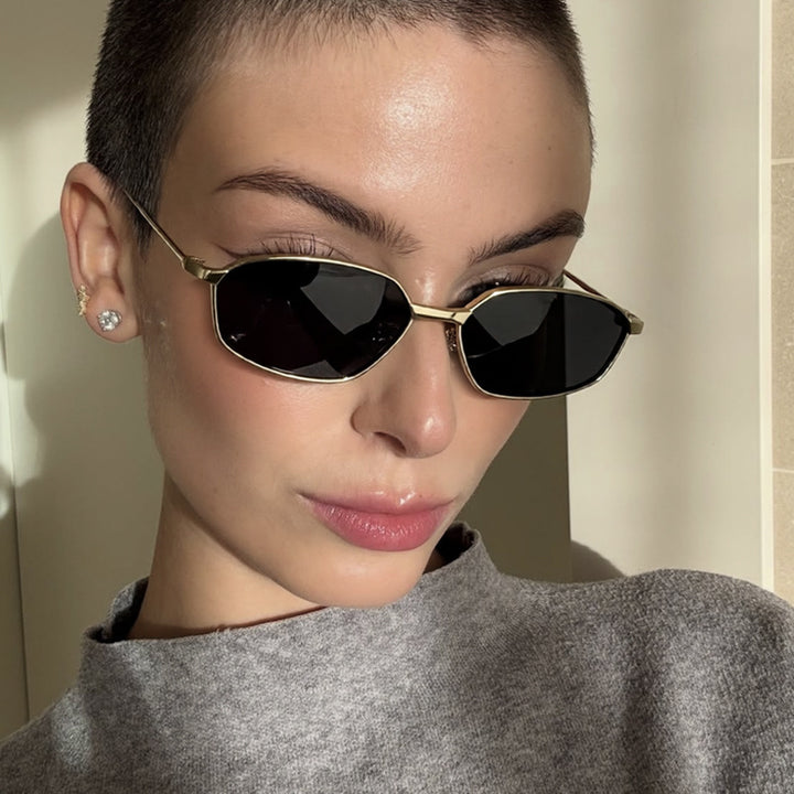 Damer geometriske solbriller med beskyttende UV-filter og minimalistisk metallramme Skanto