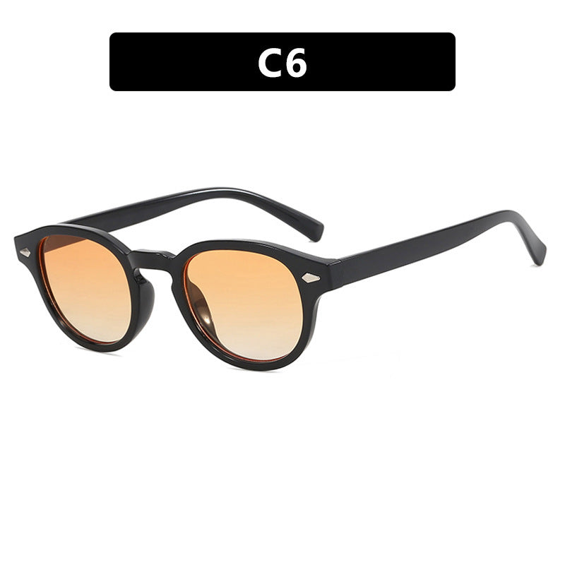 Dame moteriktig solbrille i elegant stil Skanto