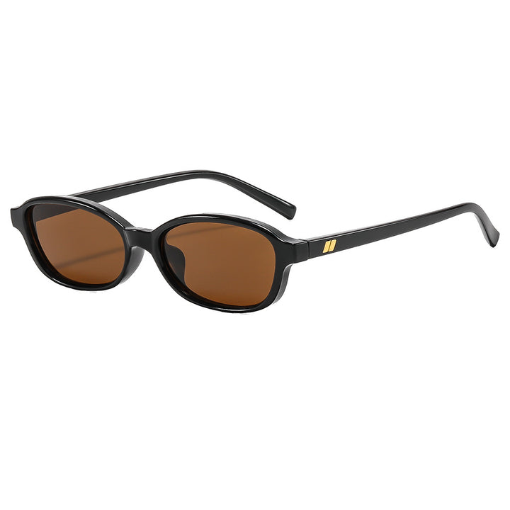 Dame fashionable solbriller i stilren oval design med UV-beskyttelse Skanto