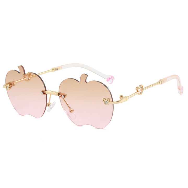 Dame solbrille i unikt epledesign Skanto
